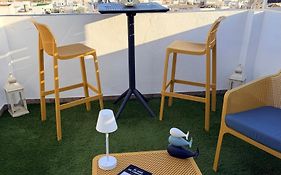 Casa Vistas a Trafalgar con CROMOTERAPIA RELAX en la ducha sólo familias o parejas - Parking privado opcional -